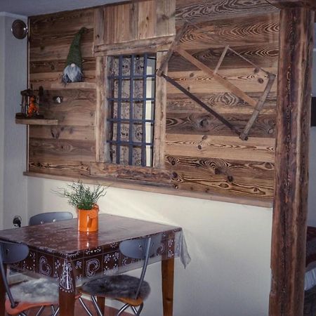 Maison Lucien Gignod Buitenkant foto